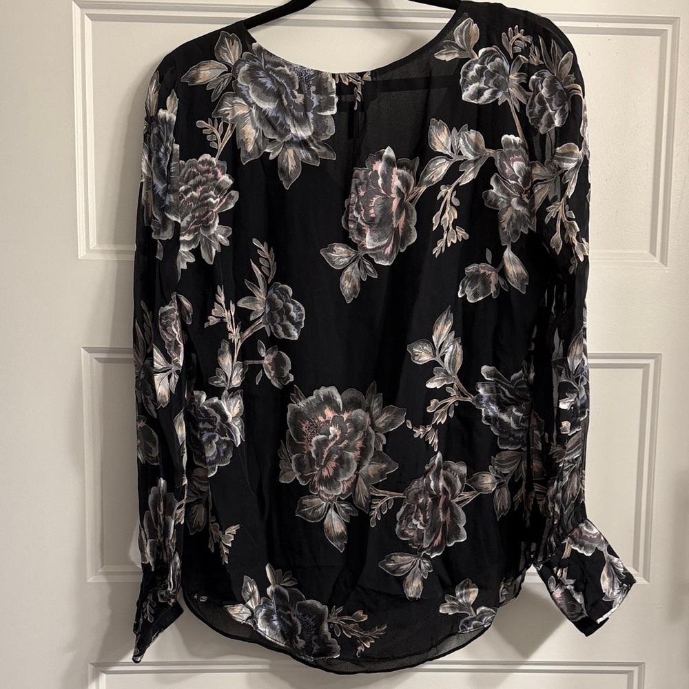 Black Floral Blouse By WHBM *EUC* - Picture 7 of 7